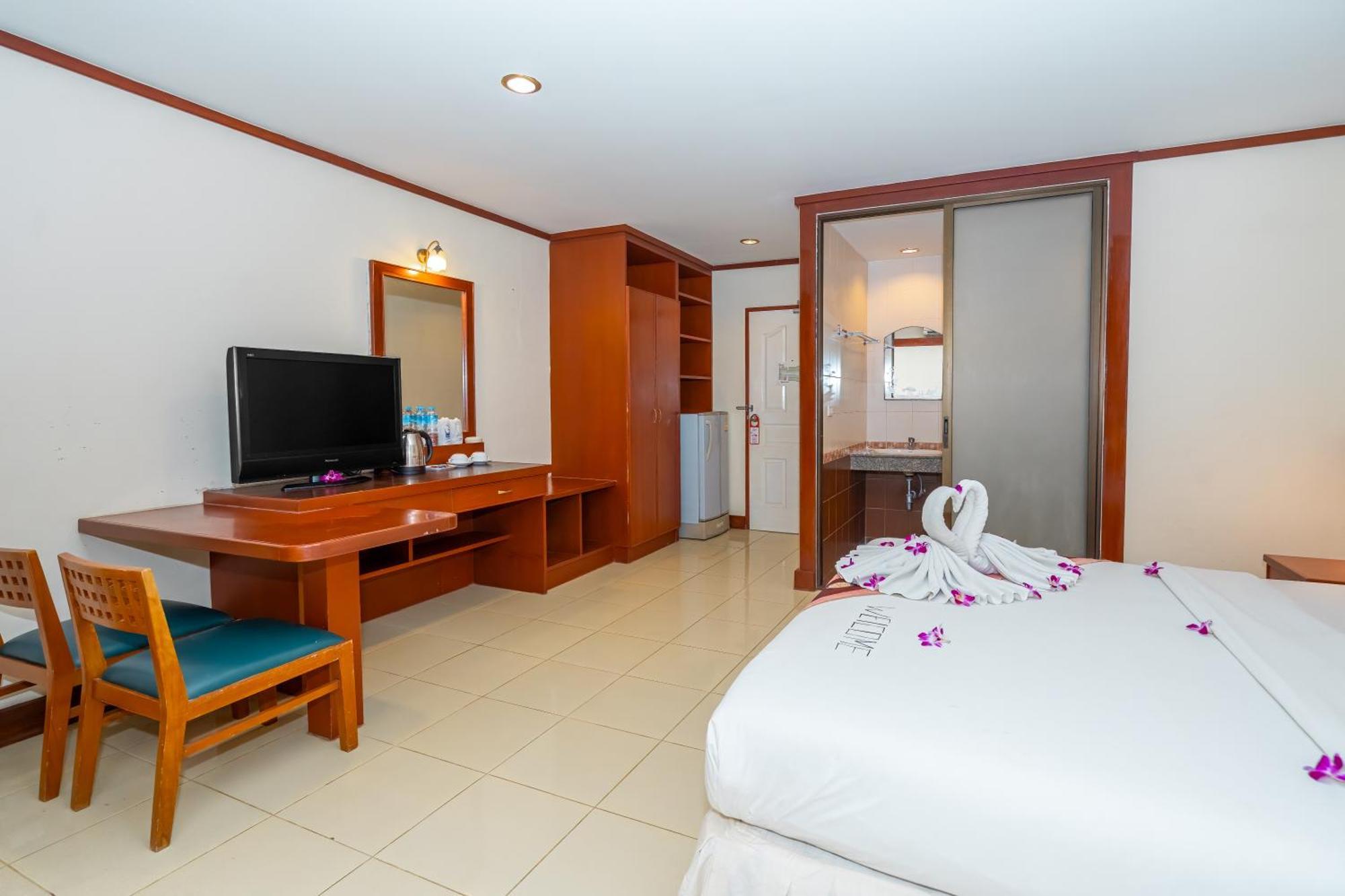 Outdoor Inn Kata Hotel ภายนอก รูปภาพ